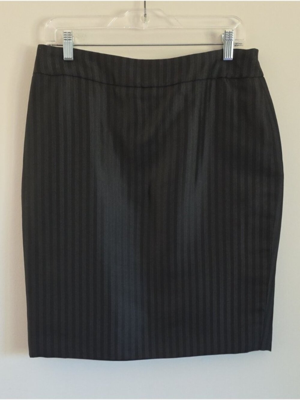 ARMANI COLLEZIONI | Black Pinstripe Pencil Skirt sz 10